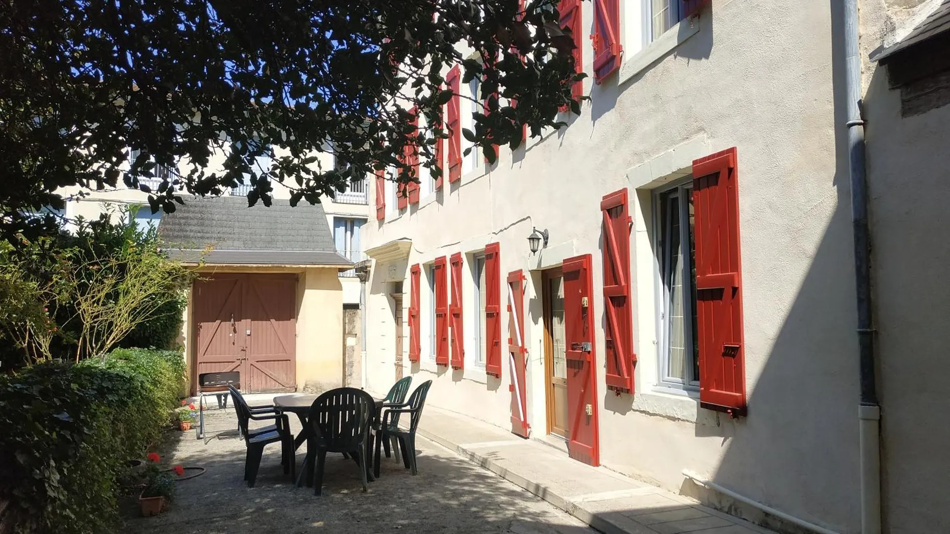 Maison L'Arenoulat Aspet Holiday home